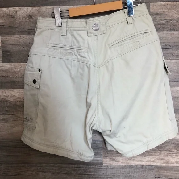 Timberland Men's Cream Cargo Shorts Size 32 - Picture 7 of 9